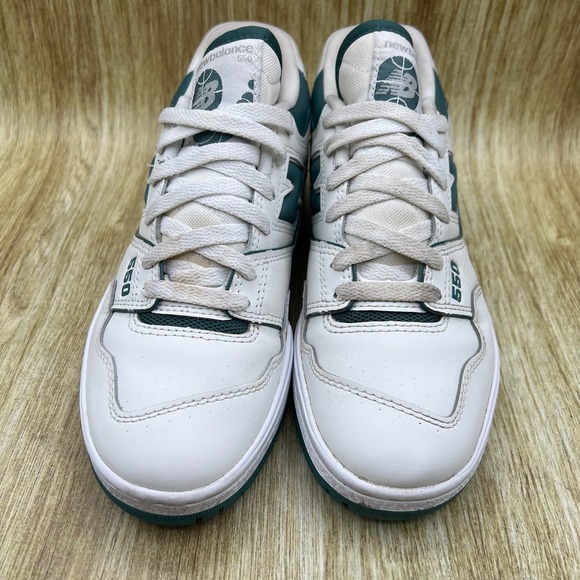 New Balance 550 Women's 8.5 Reflection New Spruce Green Retro Sneakers BBW550BI - Picture 2 of 10